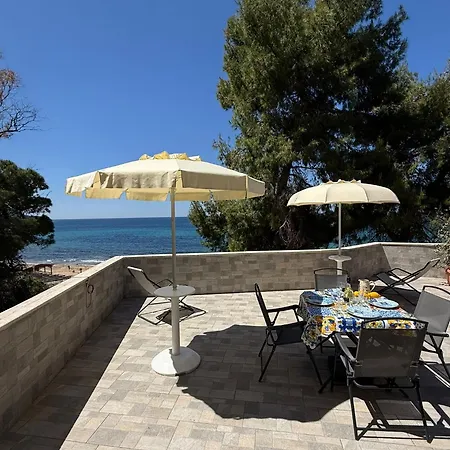 Con Terrazza E Discesa Privata In Appartamento Santa Maria di Castellabate